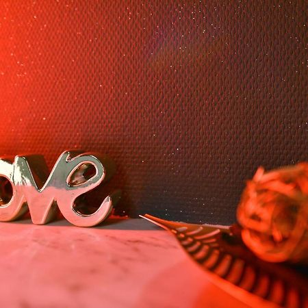 Moonlove, Spa/Sauna Et Jacuzzi Prives, Charme Et Detente. Nancy Ngoại thất bức ảnh